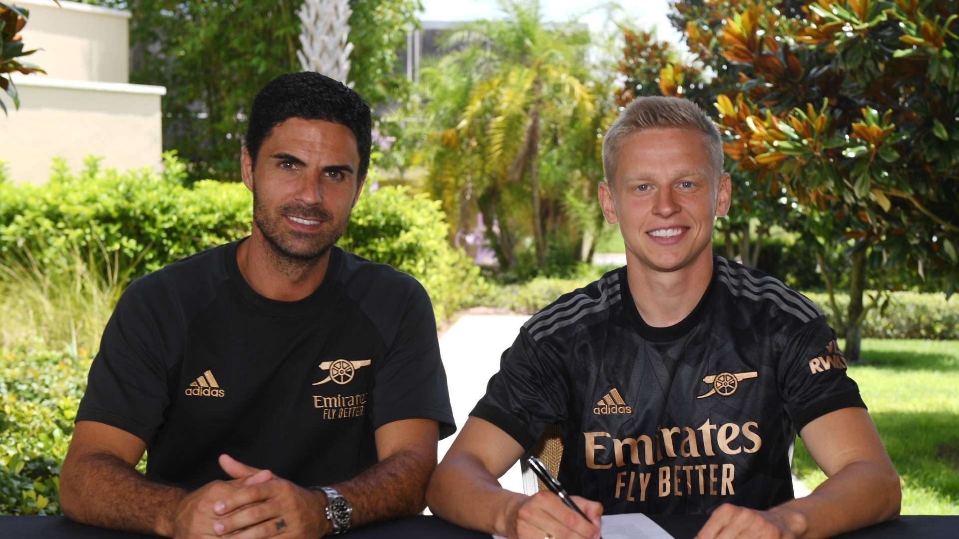 两支球队都 两支球队都