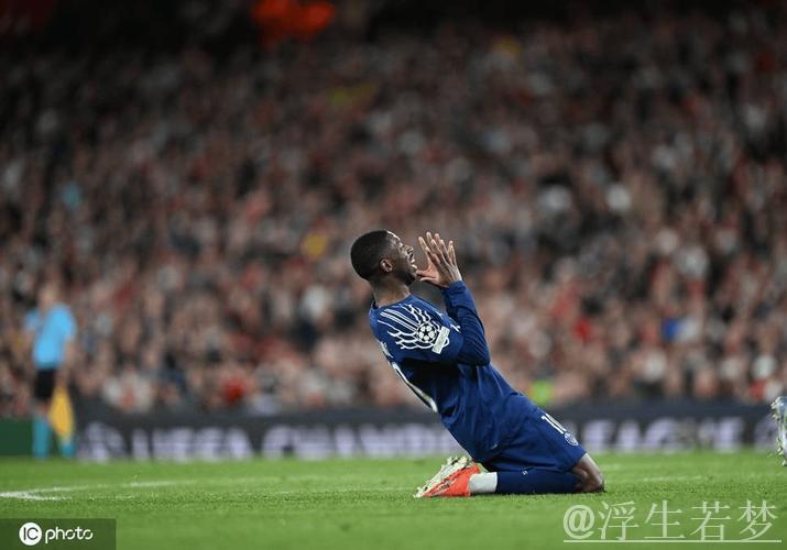 巴黎客场击败阿森纳,登贝莱贡献关键进球 巴黎客场击败阿森纳,登贝莱贡献关键进球